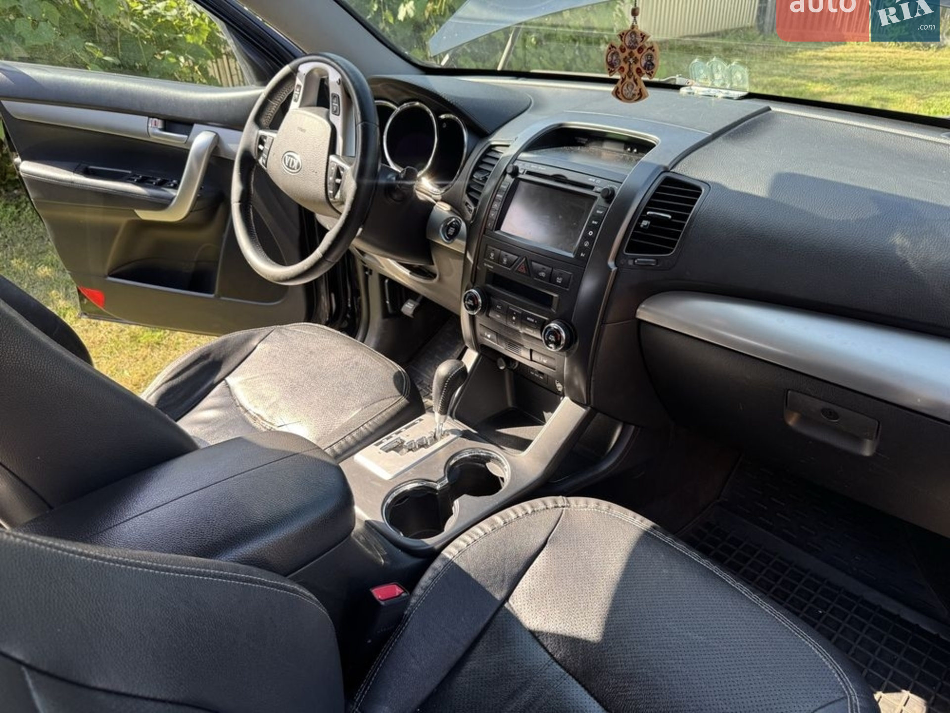 Kia Sorento 2012 VIN KNAKU814DC5296447 фото оголошення 8 з 8