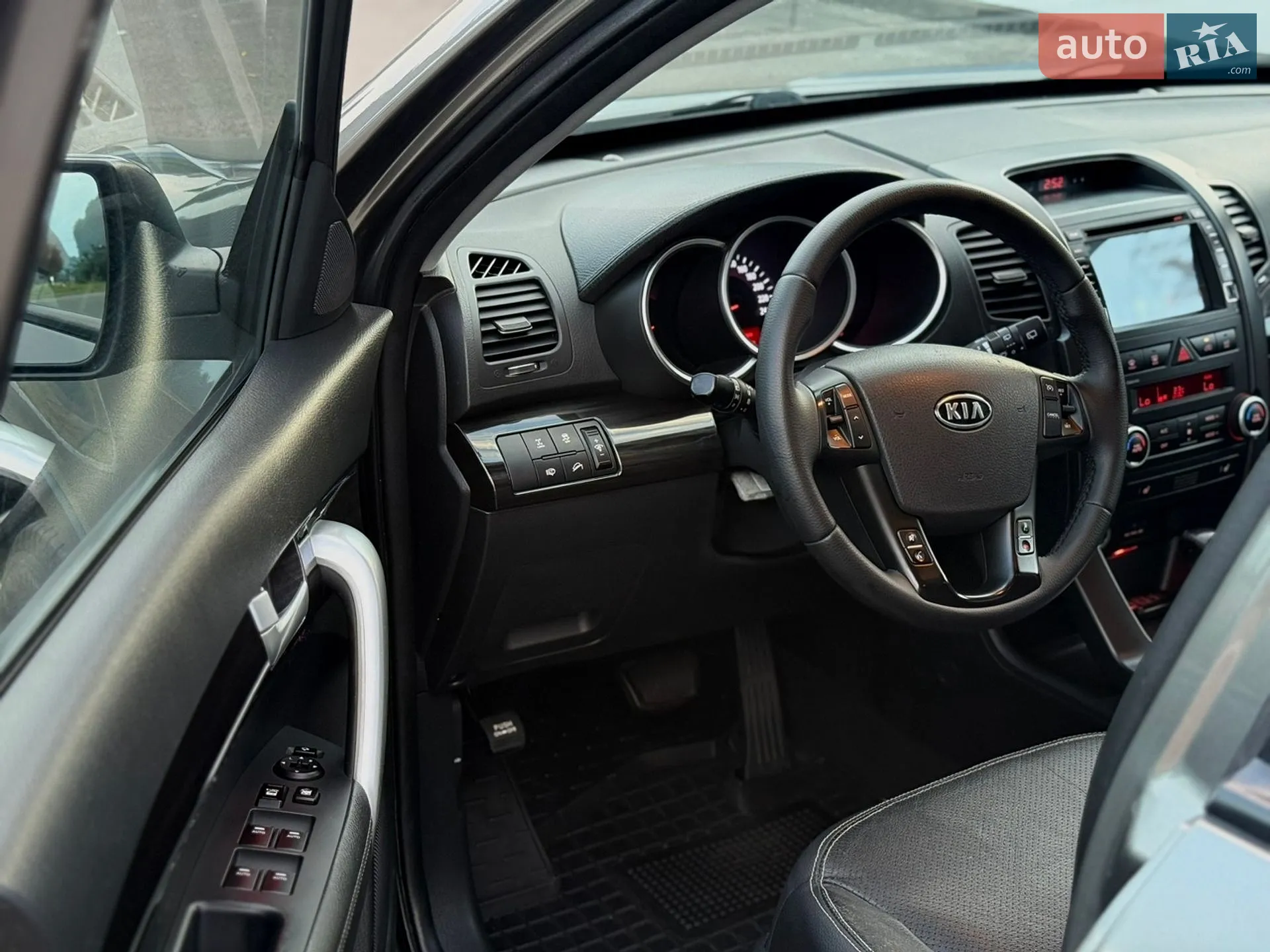 2011 Kia Sorento - мініатюра 23