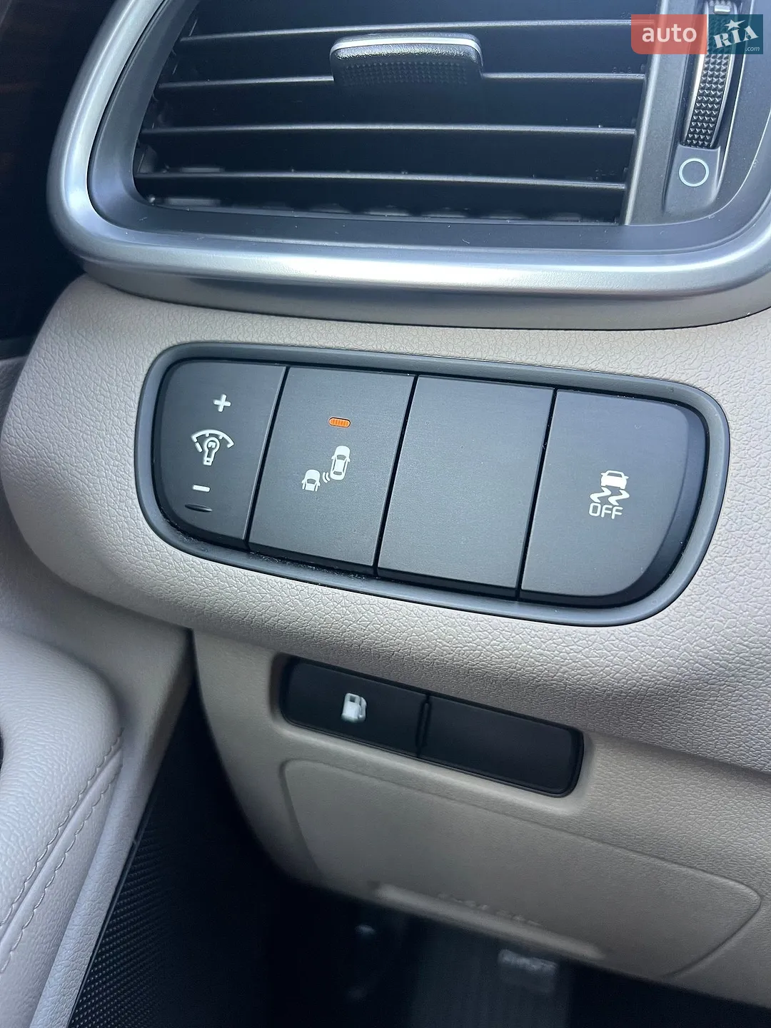 2019 Kia Sorento - мініатюра 16