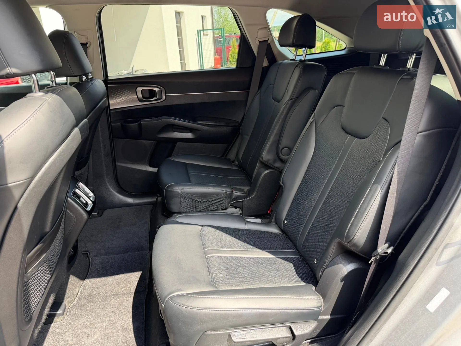 2021 Kia Sorento - мініатюра 39