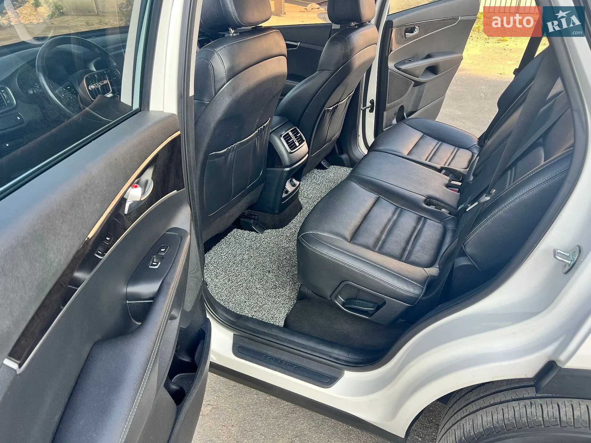 2017 Kia Sorento - мініатюра 31
