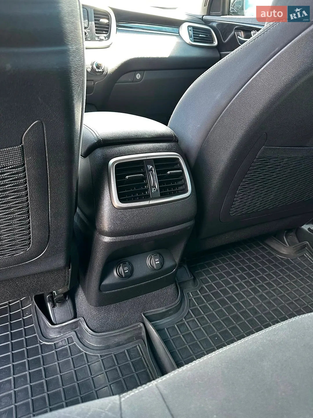 2017 Kia Sorento - мініатюра 20
