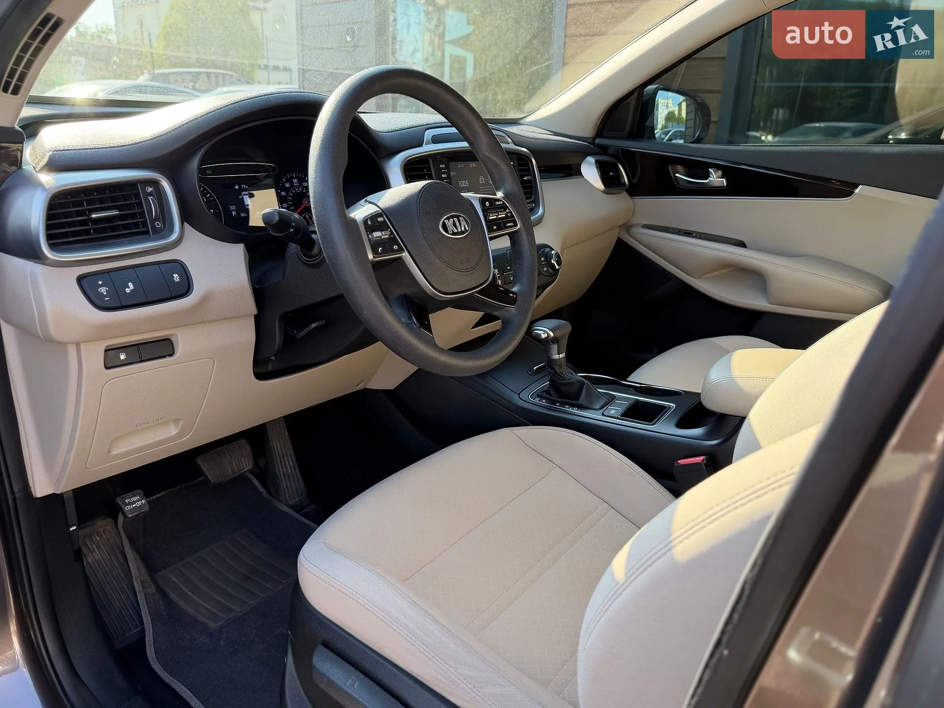 2018 Kia Sorento - мініатюра 21