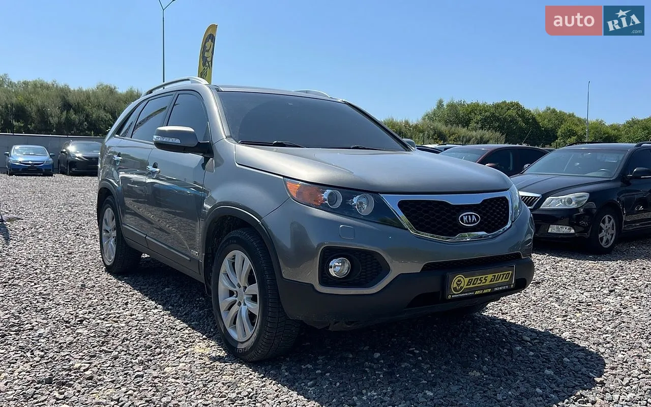 2011 Kia Sorento - фото 1