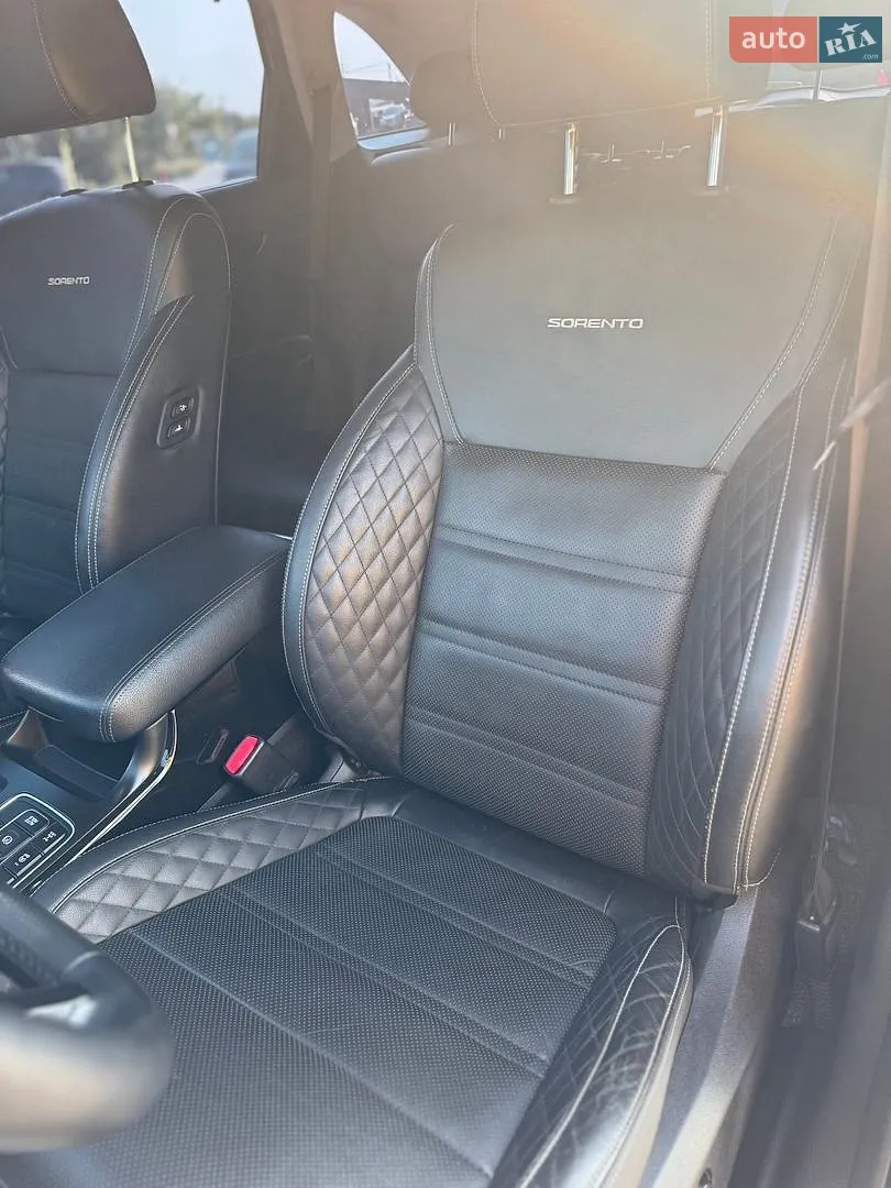2017 Kia Sorento - мініатюра 18