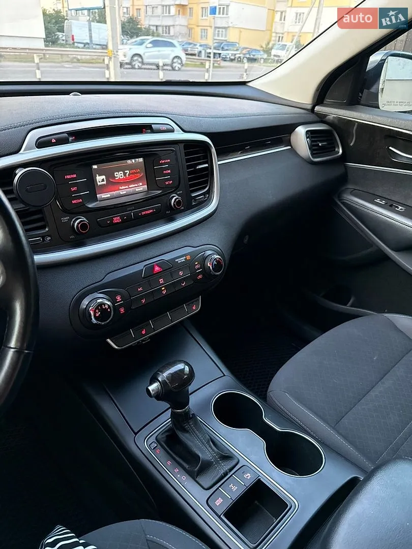 2016 Kia Sorento - мініатюра 16