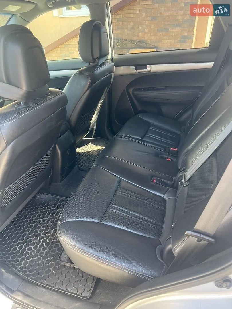 2010 Kia Sorento - мініатюра 4