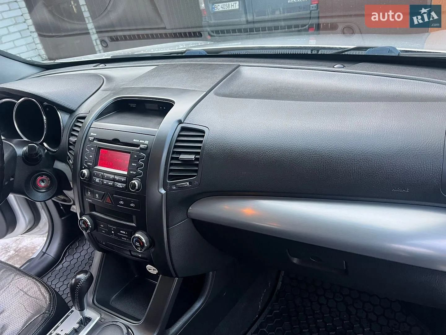 2010 Kia Sorento - мініатюра 12