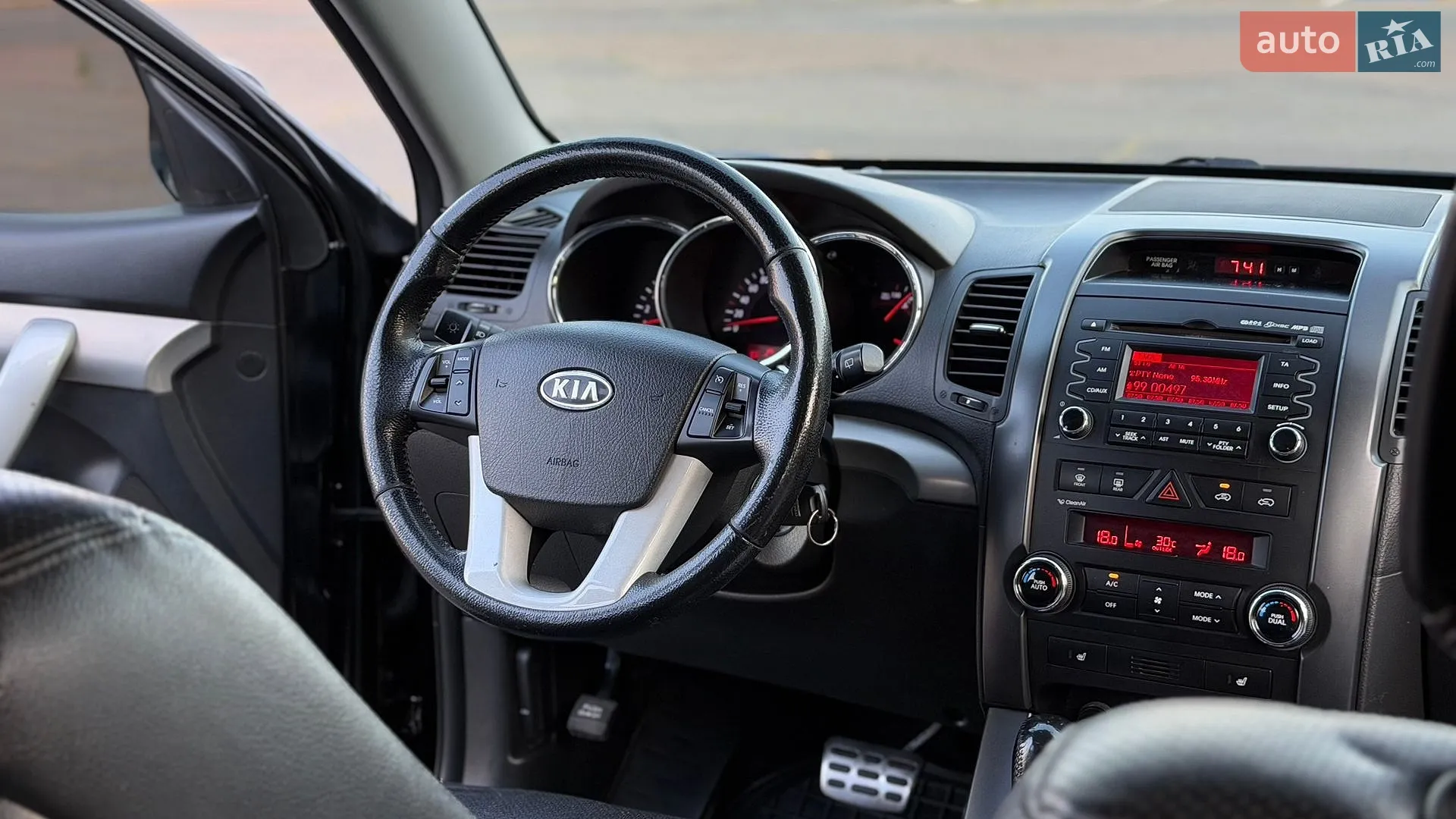 2010 Kia Sorento - мініатюра 25