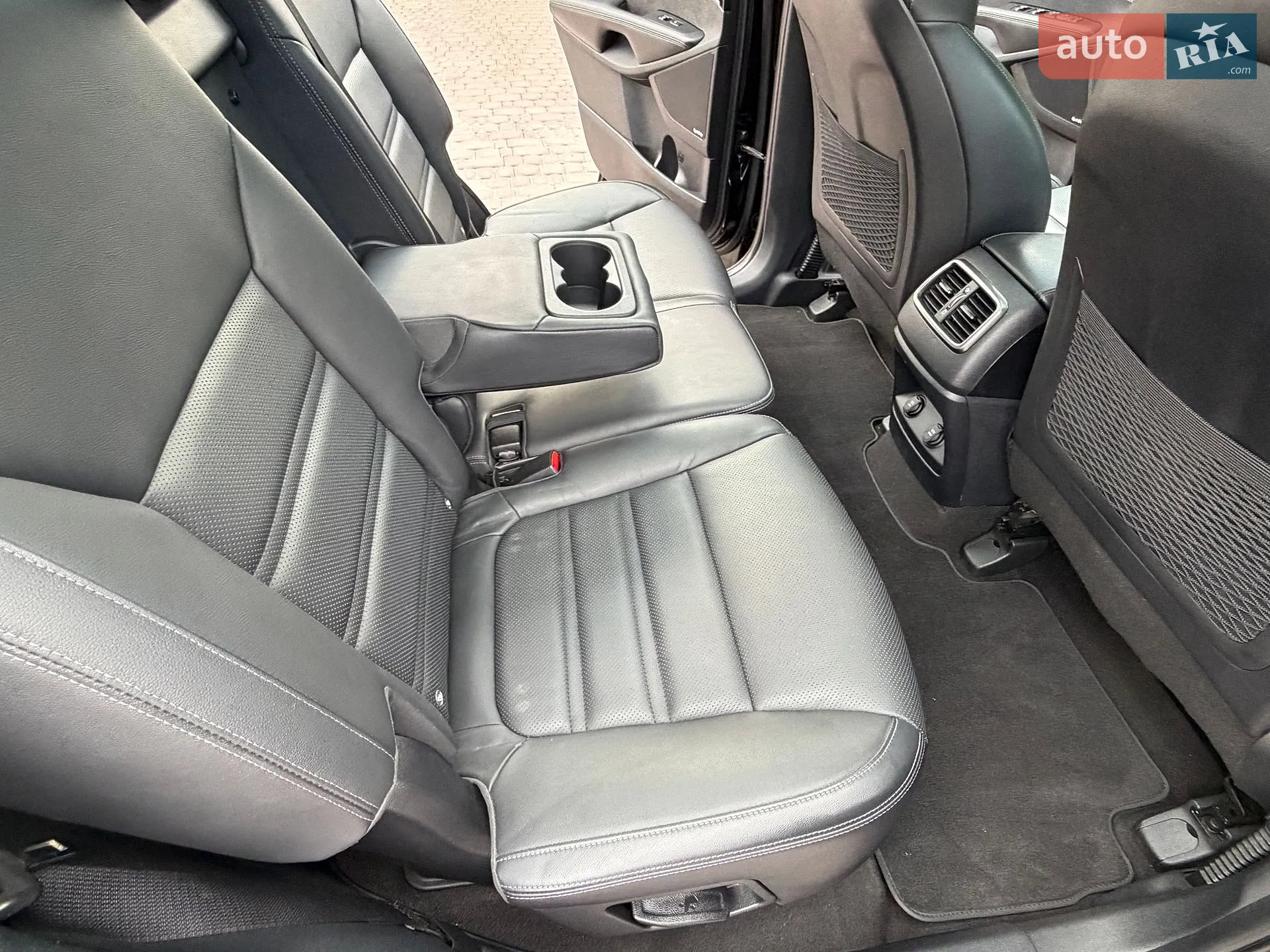 2016 Kia Sorento - мініатюра 25