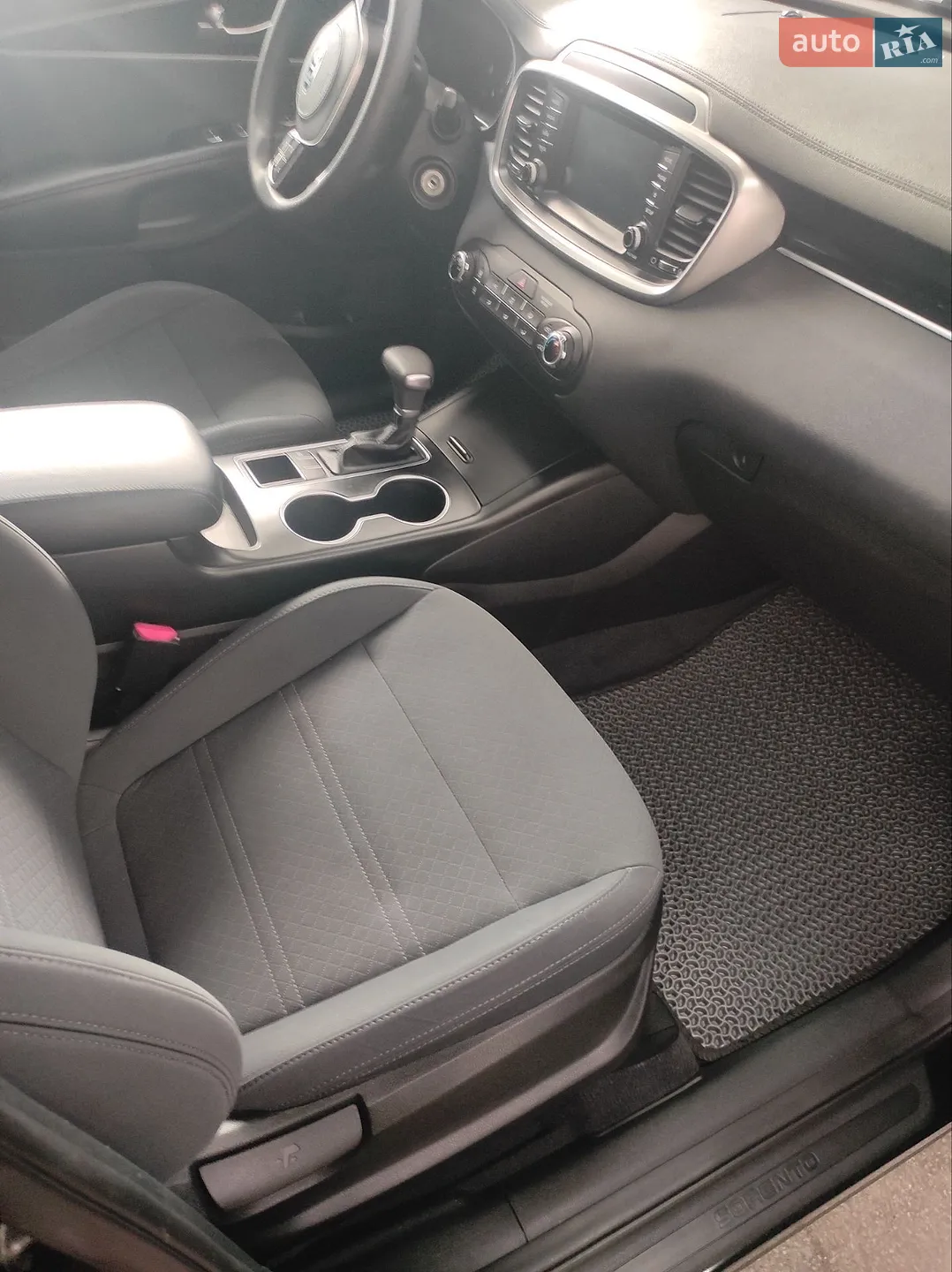 2018 Kia Sorento - мініатюра 27