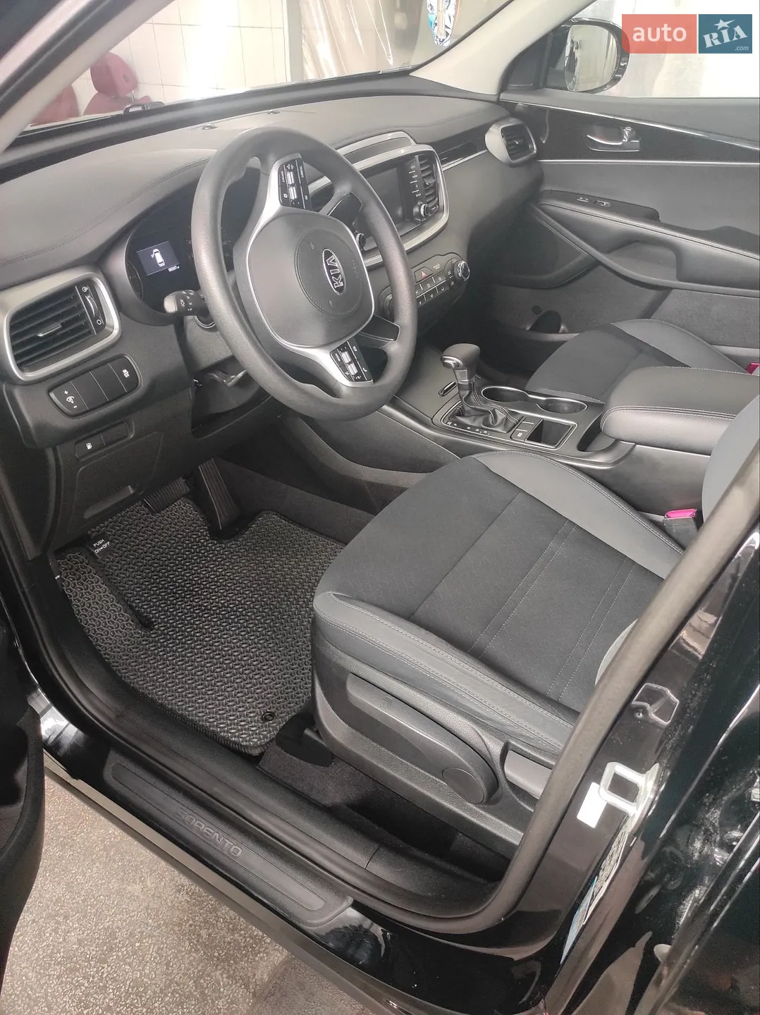 2018 Kia Sorento - мініатюра 23