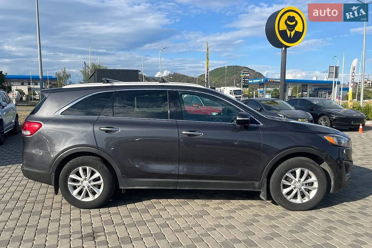 2016 Kia Sorento - мініатюра 9