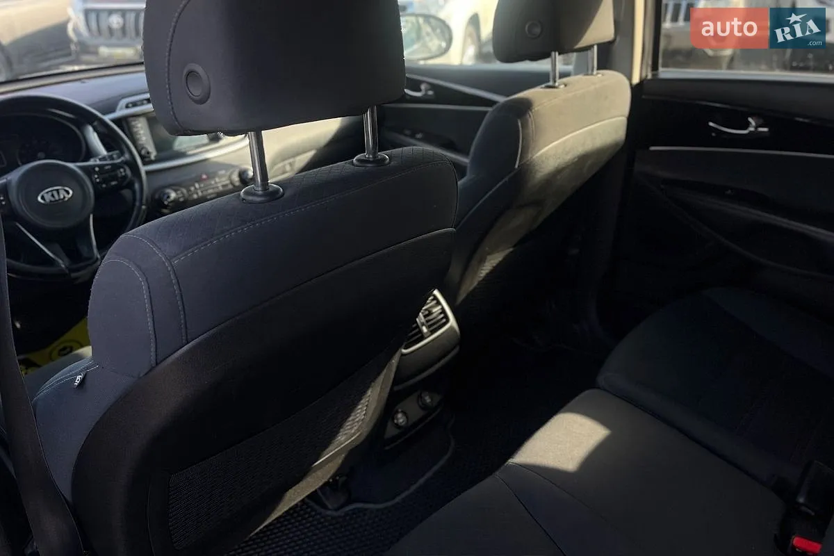 2016 Kia Sorento - мініатюра 28