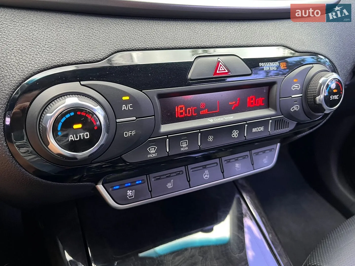 2016 Kia Sorento - мініатюра 116