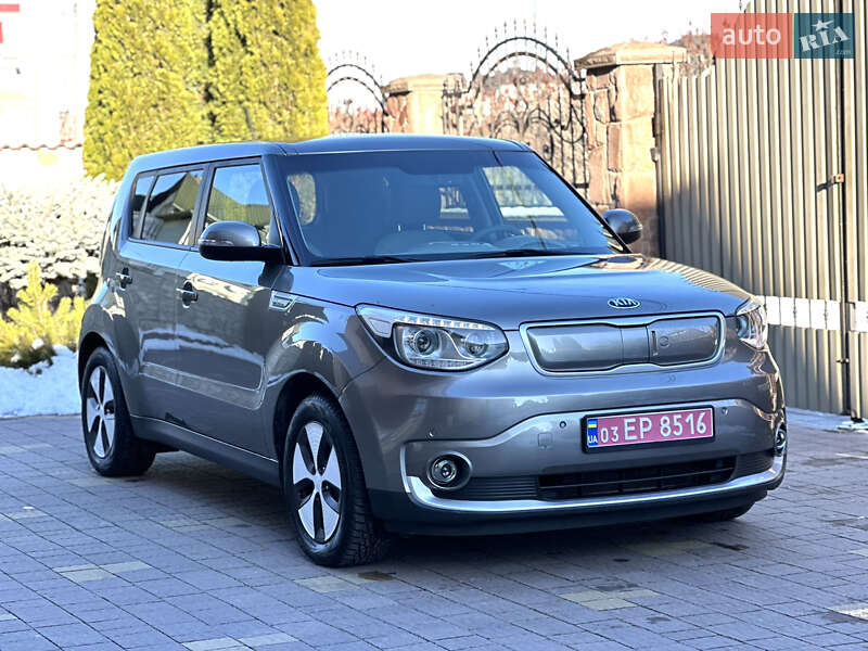 Внедорожник / Кроссовер Kia Soul EV 2016 в Тернополе