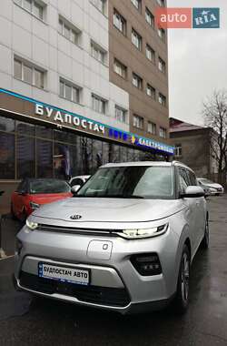 Внедорожник / Кроссовер Kia Soul EV 2020 в Киеве