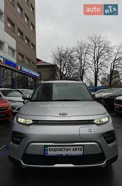 Внедорожник / Кроссовер Kia Soul EV 2020 в Киеве