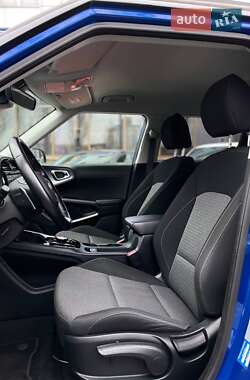 Внедорожник / Кроссовер Kia Soul EV 2020 в 