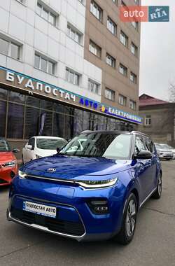 Внедорожник / Кроссовер Kia Soul EV 2020 в 