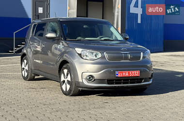 Внедорожник / Кроссовер Kia Soul EV 2015 в Ровно