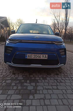 Внедорожник / Кроссовер Kia Soul EV 2020 в 