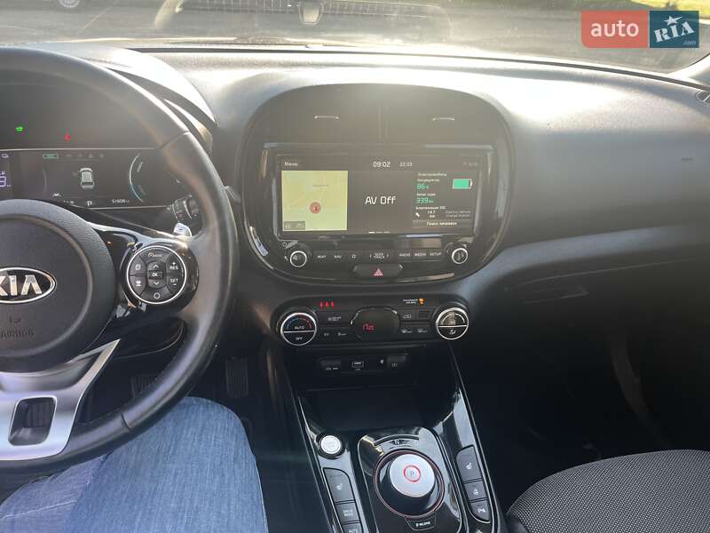 Позашляховик / Кросовер Kia Soul EV 2020 в Львові фото 17 Позашляховик / Кросовер Kia Soul EV 2020 в Львові