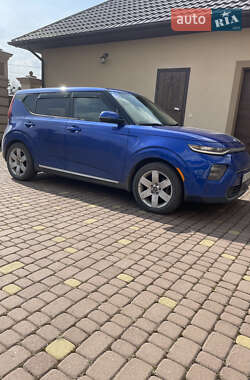 Внедорожник / Кроссовер Kia Soul EV 2020 в 