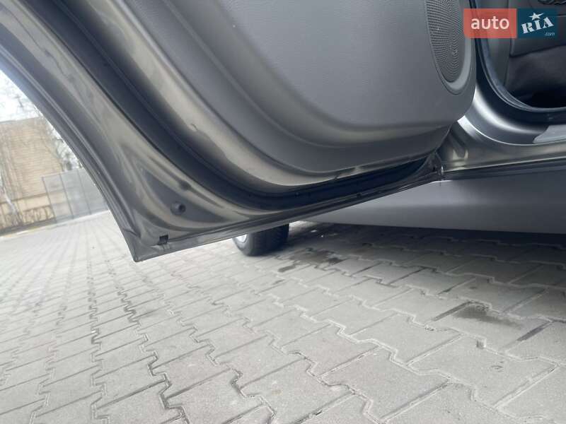 Внедорожник / Кроссовер Kia Soul EV 2014 в Киеве фото 26 Внедорожник / Кроссовер Kia Soul EV 2014 в Киеве