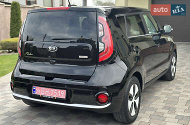 Внедорожник / Кроссовер Kia Soul EV 2017 в 