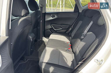 Позашляховик / Кросовер Kia Soul EV 2020 в 