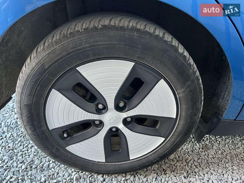 Внедорожник / Кроссовер Kia Soul EV 2014 в Львове фото 39 Внедорожник / Кроссовер Kia Soul EV 2014 в Львове