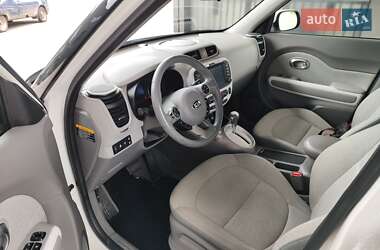 Внедорожник / Кроссовер Kia Soul EV 2015 в 