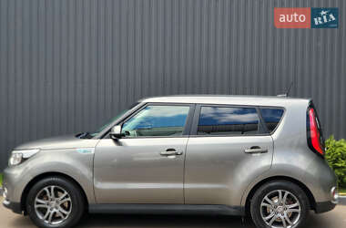 Позашляховик / Кросовер Kia Soul EV 2015 в 