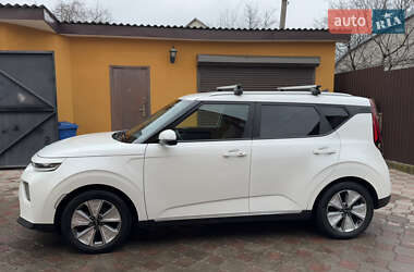 Внедорожник / Кроссовер Kia Soul EV 2019 в 