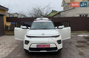 Внедорожник / Кроссовер Kia Soul EV 2019 в 