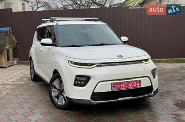 Внедорожник / Кроссовер Kia Soul EV 2019 в 