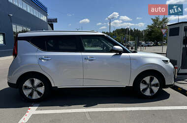 Внедорожник / Кроссовер Kia Soul EV 2019 в 