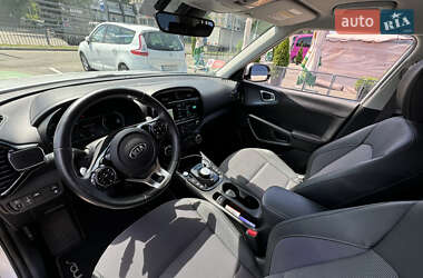 Внедорожник / Кроссовер Kia Soul EV 2019 в 