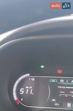 Внедорожник / Кроссовер Kia Soul EV 2022 в 