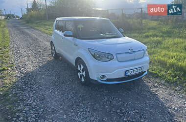 Внедорожник / Кроссовер Kia Soul EV 2015 в 