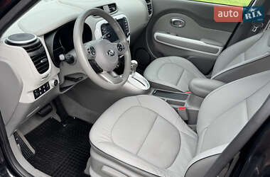 Внедорожник / Кроссовер Kia Soul EV 2015 в 