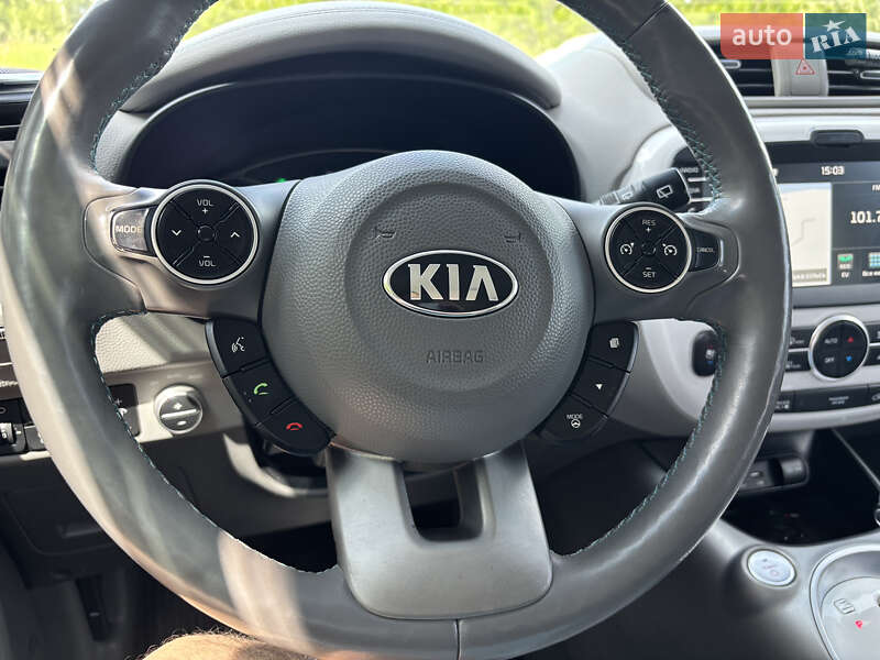 Внедорожник / Кроссовер Kia Soul EV 2016 в Житомире фото 10 Внедорожник / Кроссовер Kia Soul EV 2016 в Житомире