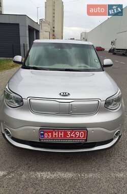 Внедорожник / Кроссовер Kia Soul EV 2017 в Луцке