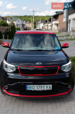 Внедорожник / Кроссовер Kia Soul EV 2015 в 