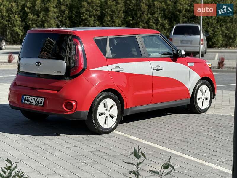 Позашляховик / Кросовер Kia Soul EV 2016 в Городку