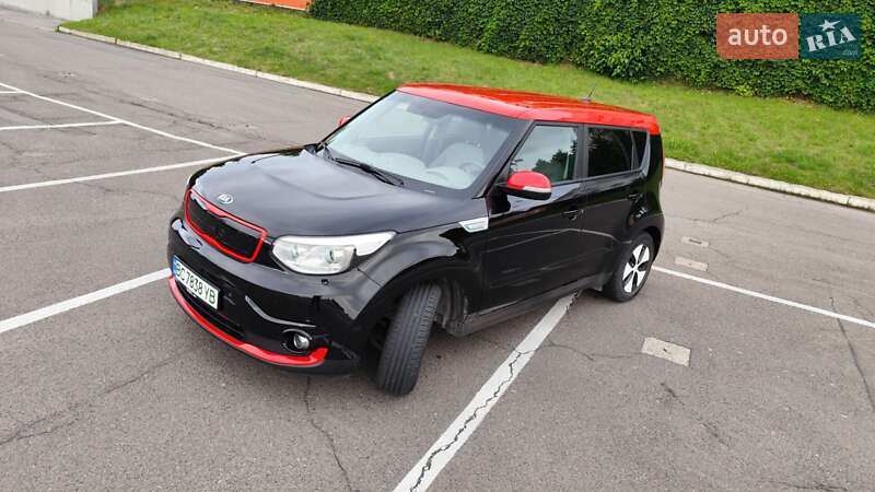 Позашляховик / Кросовер Kia Soul EV 2016 в Львові