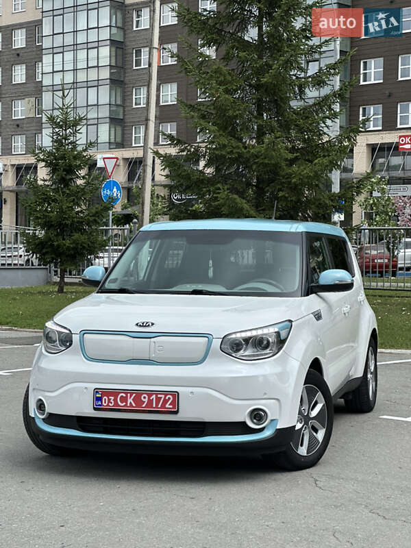 Позашляховик / Кросовер Kia Soul EV 2018 в Чернівцях