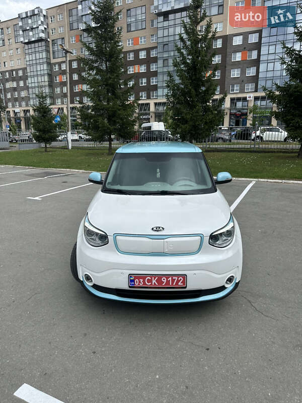Позашляховик / Кросовер Kia Soul EV 2018 в Чернівцях