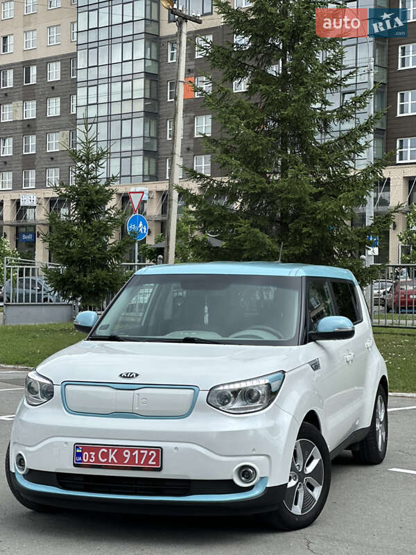 Позашляховик / Кросовер Kia Soul EV 2018 в Чернівцях